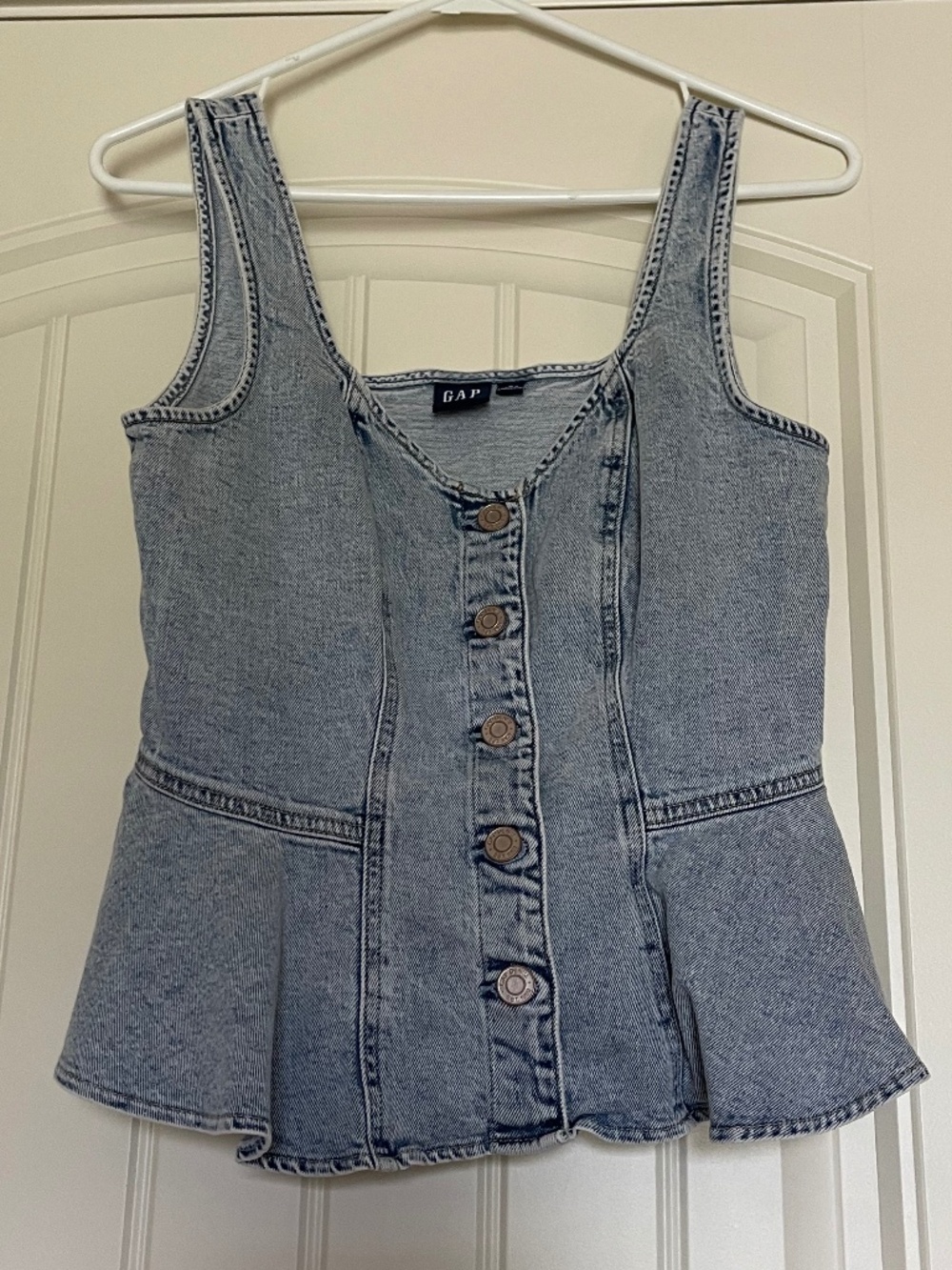 GAP Denim Peplum Tank Top Button Front Light Wash Size S